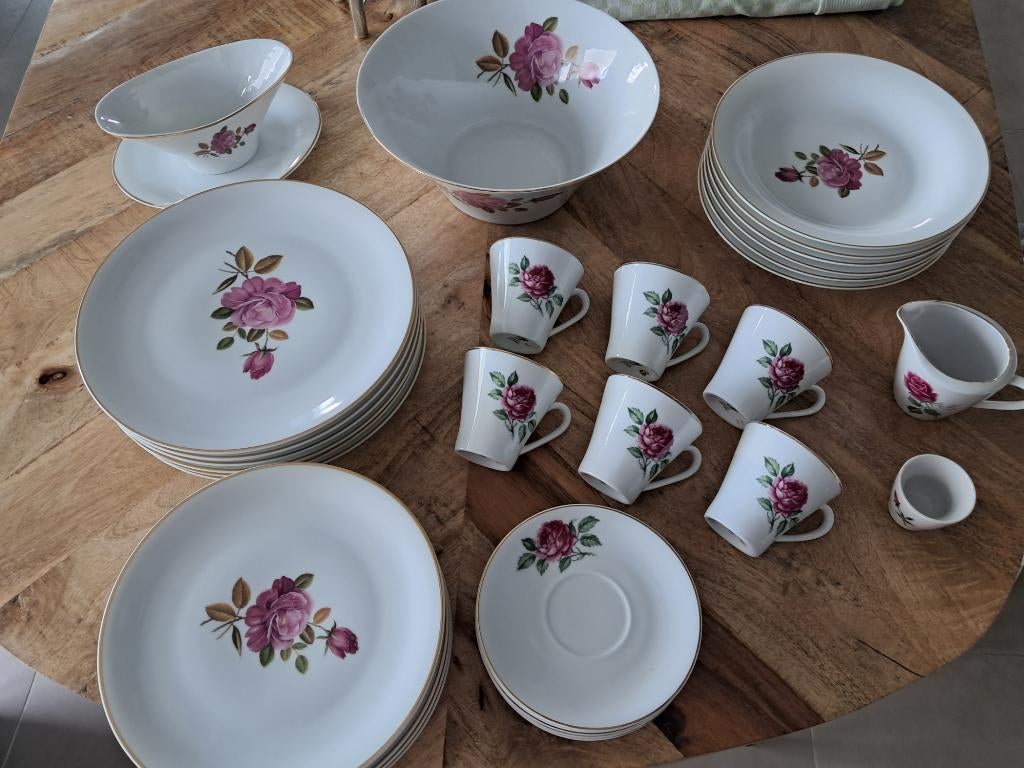 eetservies, Ophalen, Zo goed als nieuw, Porselein, Compleet servies