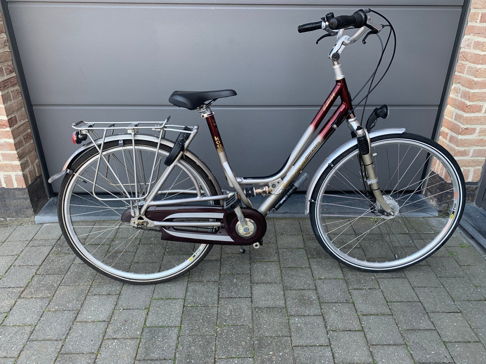 Damesfiets koga, Fietsen en Brommers, Ophalen, Zo goed als nieuw