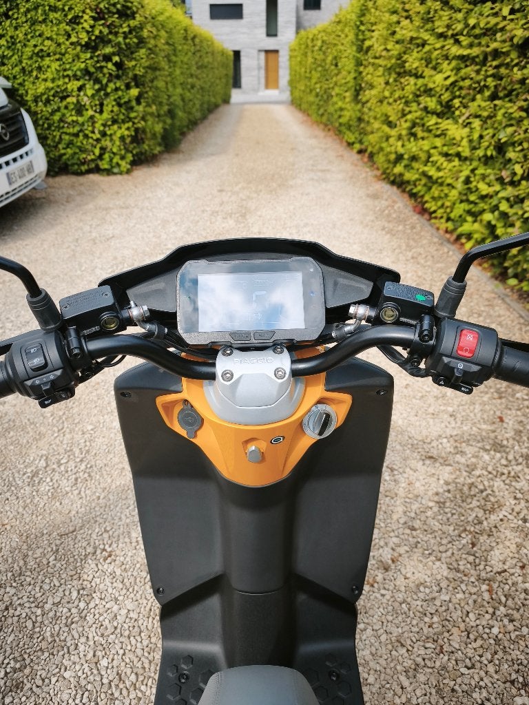 Elektrische Scooter Klasse B  Piaggio 1 Plus 2023-2024, Fietsen en Brommers, Ophalen, Overige modellen, Elektrisch, 50 cc