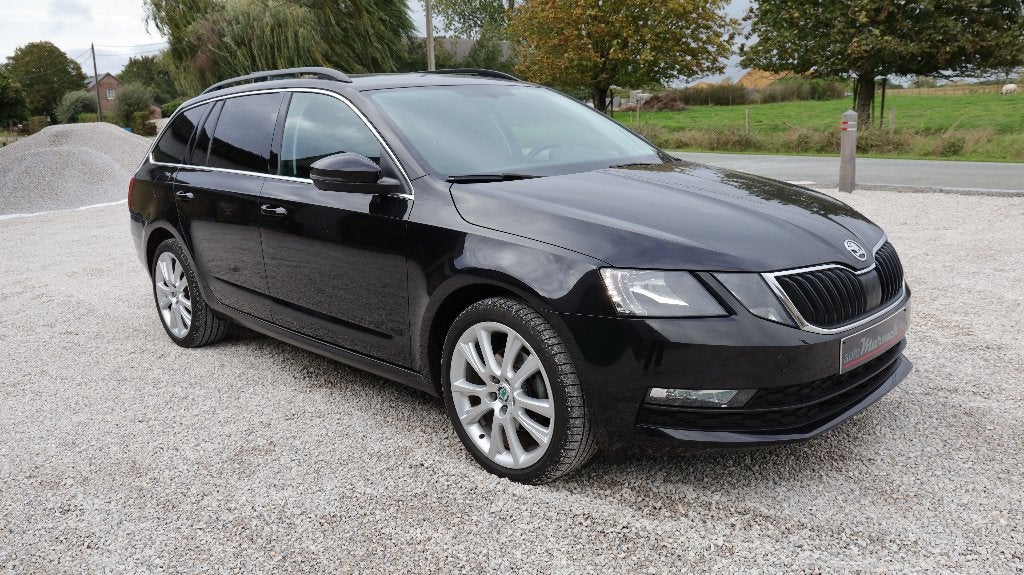 Skoda Octavia br 1,0 TSI 2018 Cruise-Apple-Front Assist-PDC, Ordinateur de bord, Achat, Euro 6, Noir