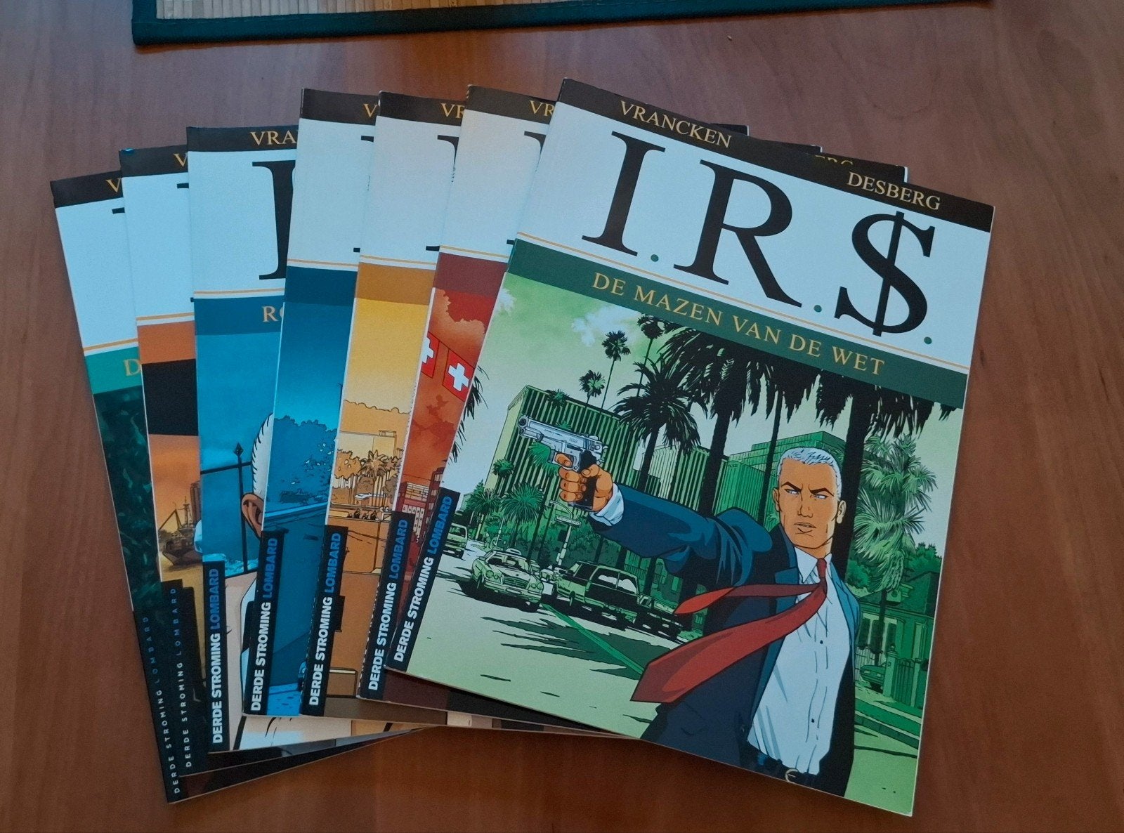 IRS strips, Boeken, Ophalen of Verzenden
