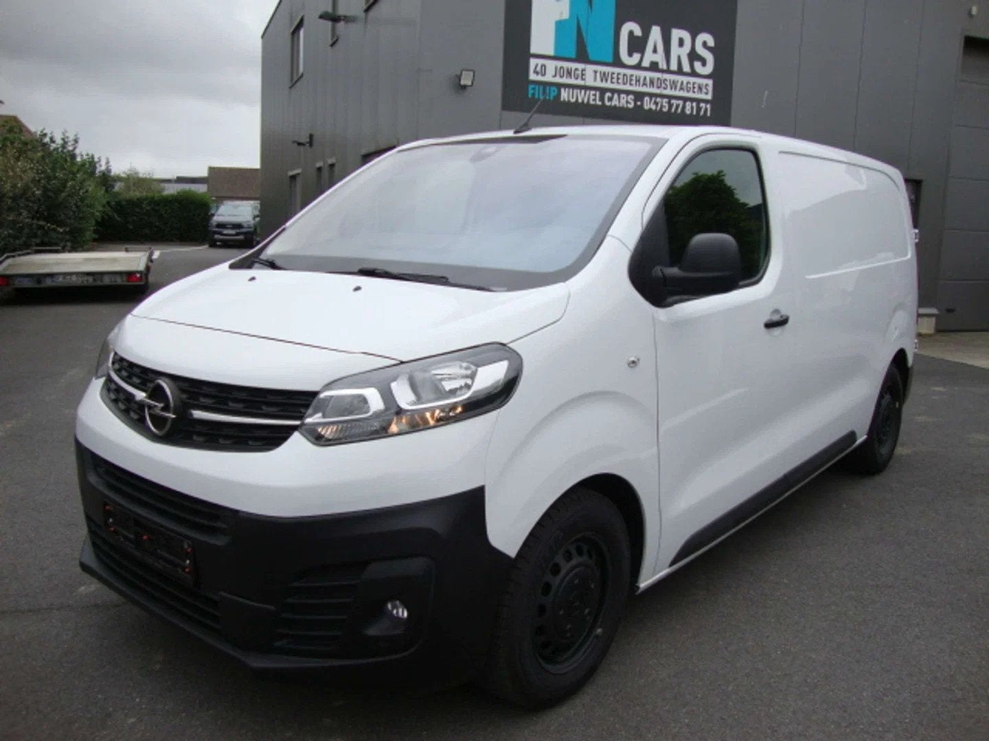 Opel Vivaro 2.0 Hdi, 3pl, camera, apple carplay, 2023, btw i, Auto's, Stof, Gebruikt, Wit, 1728 kg