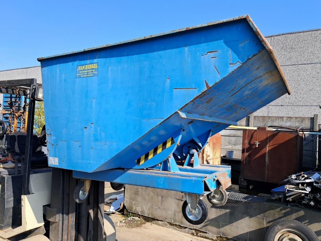Dumper pour chariot élévateur à roues 1500 kg, Enlèvement