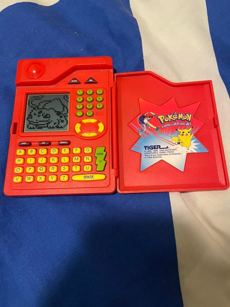 Pokémon Pokédex Tiger Electronics 1999 – Werkend – Retro, Kinderen en Baby's, Speelgoed | Duplo en Lego, Ophalen of Verzenden