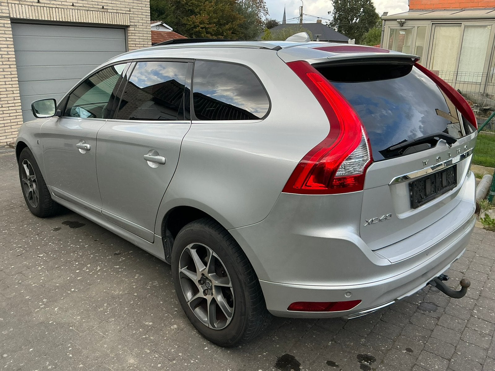 Volvo XC60 D4 ocean race automaat, Auto's, 4 cilinders, Leder, 5 deurs, Particulier
