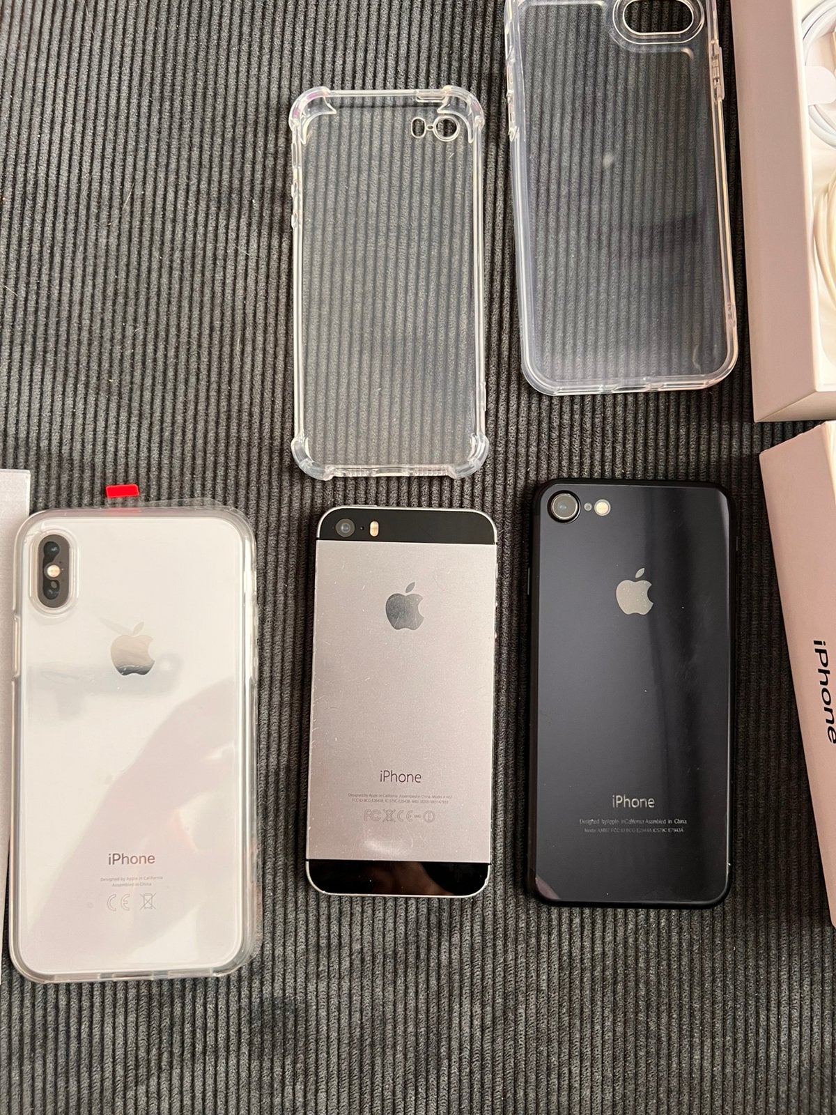 3 iPhones X - 7- 5S, Télécoms, Téléphonie mobile | Housses, Coques & Façades | Apple iPhone, Enlèvement ou Envoi, Utilisé, Apple