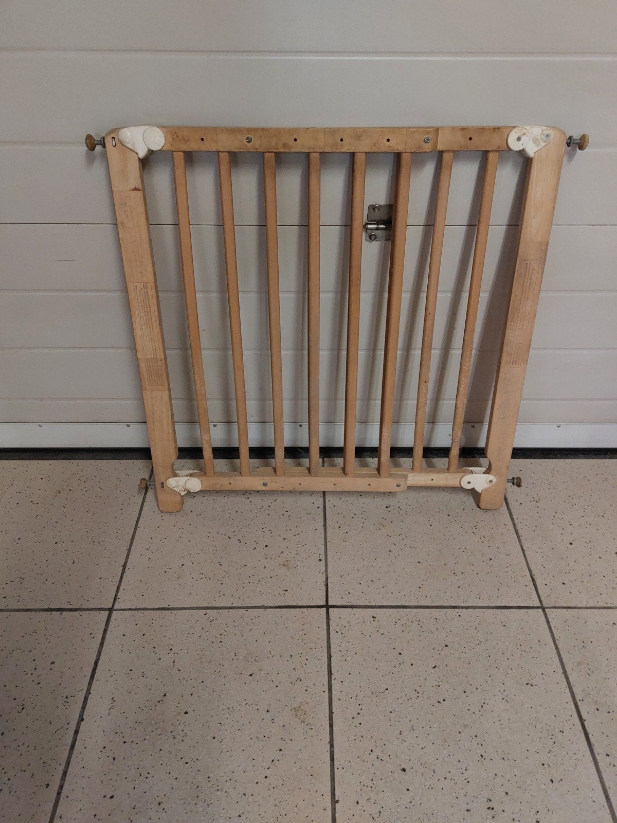 Verstelbaar hekje. €5 0486 215927, Kinderen en Baby's, Ophalen