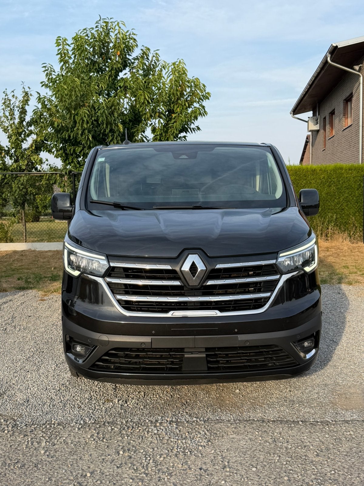 Renault Trafic 2.0 dci 170 pk Automaat - 2022., Auto's, Bestelwagens en Lichte vracht, Automaat, Renault, Zwart, Diesel