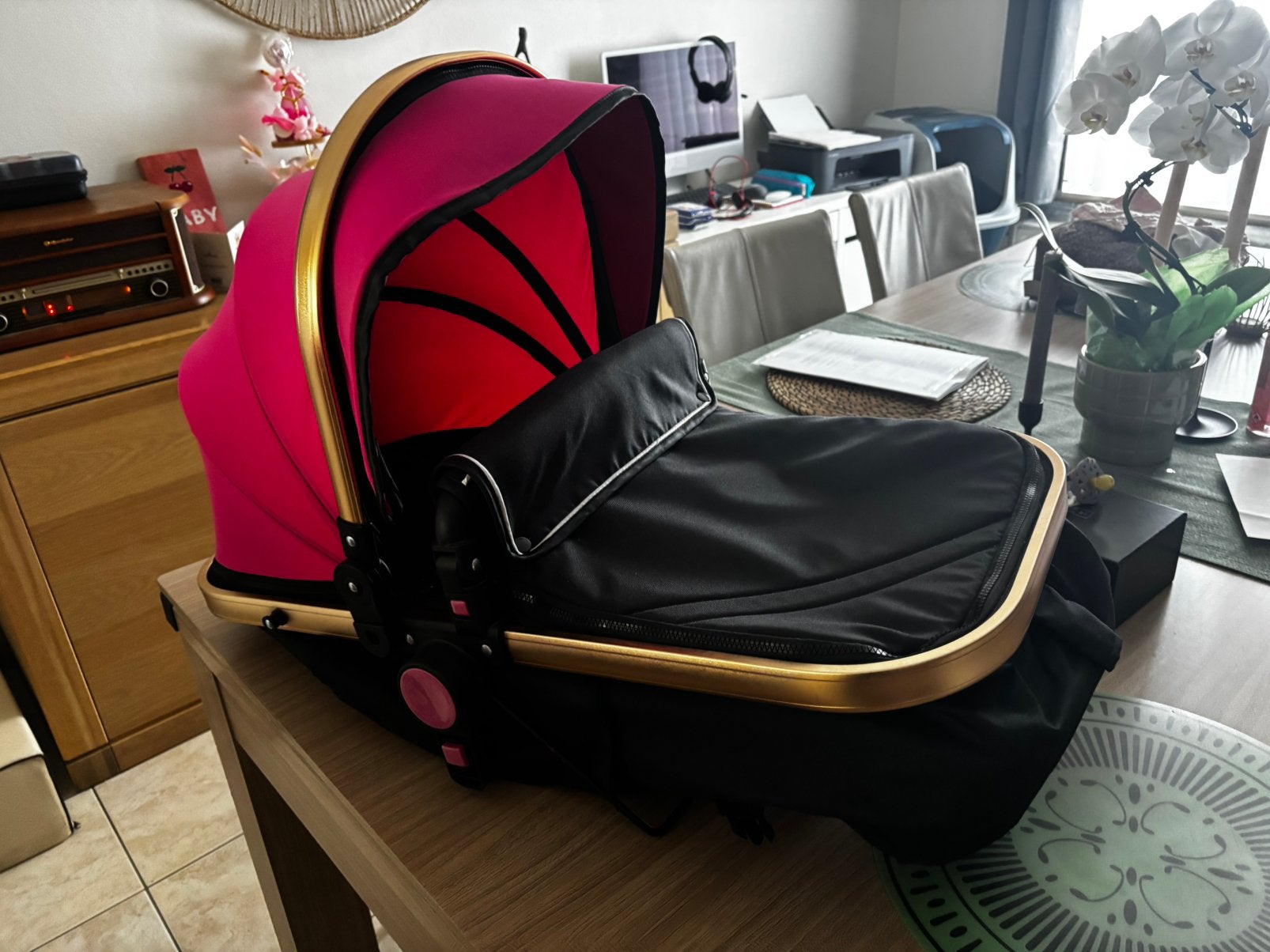 Poussette 3 en 1 Mio Amore - Ensemble complet -, Enfants & Bébés, Avec siège auto, Autres marques, Poussette combi, Comme neuf