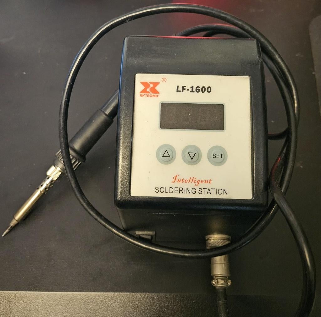 Soldeerstation Xytronic LF-1600 80W, Ophalen of Verzenden, Gebruikt