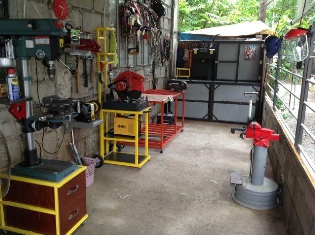 GEZOCHT: garage/werkplaats budget €250/maand, Immo