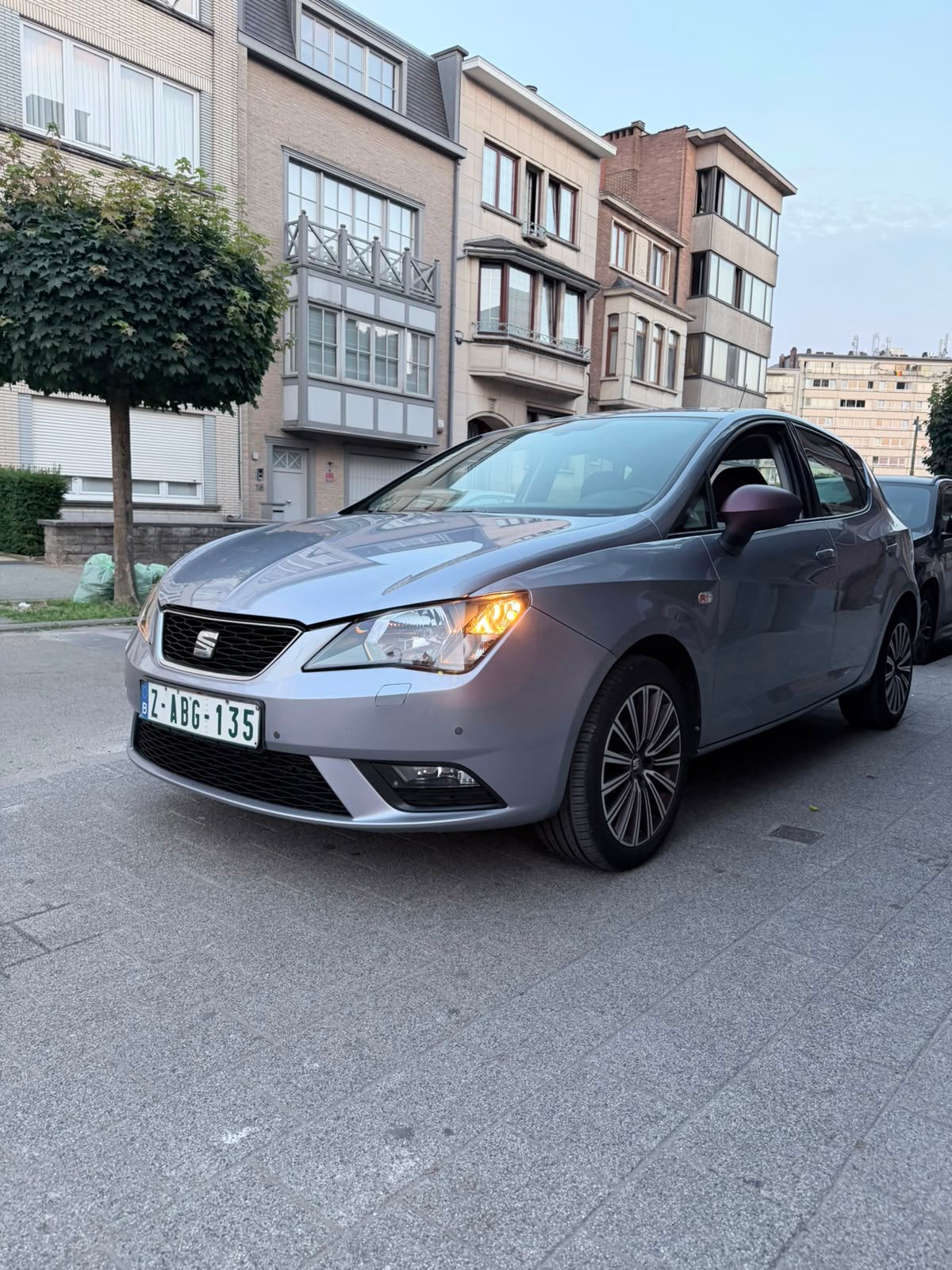 Seat Ibiza benzine automaat 51dkm nieuw 0485905657, Auto's, Seat, Stof, 4 cilinders, Blauw, Ibiza