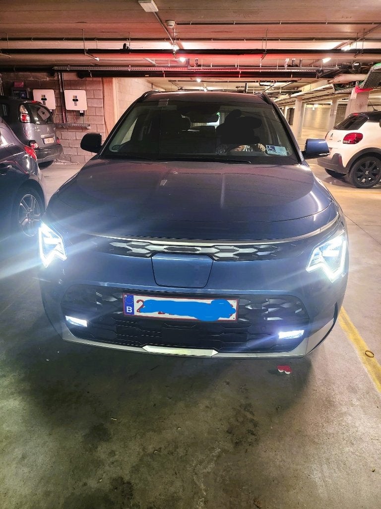 Superbe Kia NIRO electrique, Autos, Achat, Bleu, 5 portes, Automatique