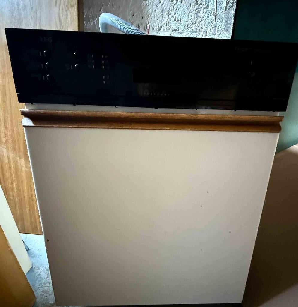 Lave-vaisselle encastrable AEG, Electroménager, Lave-vaisselle, Encastré, Programme éco, Enlèvement, Utilisé