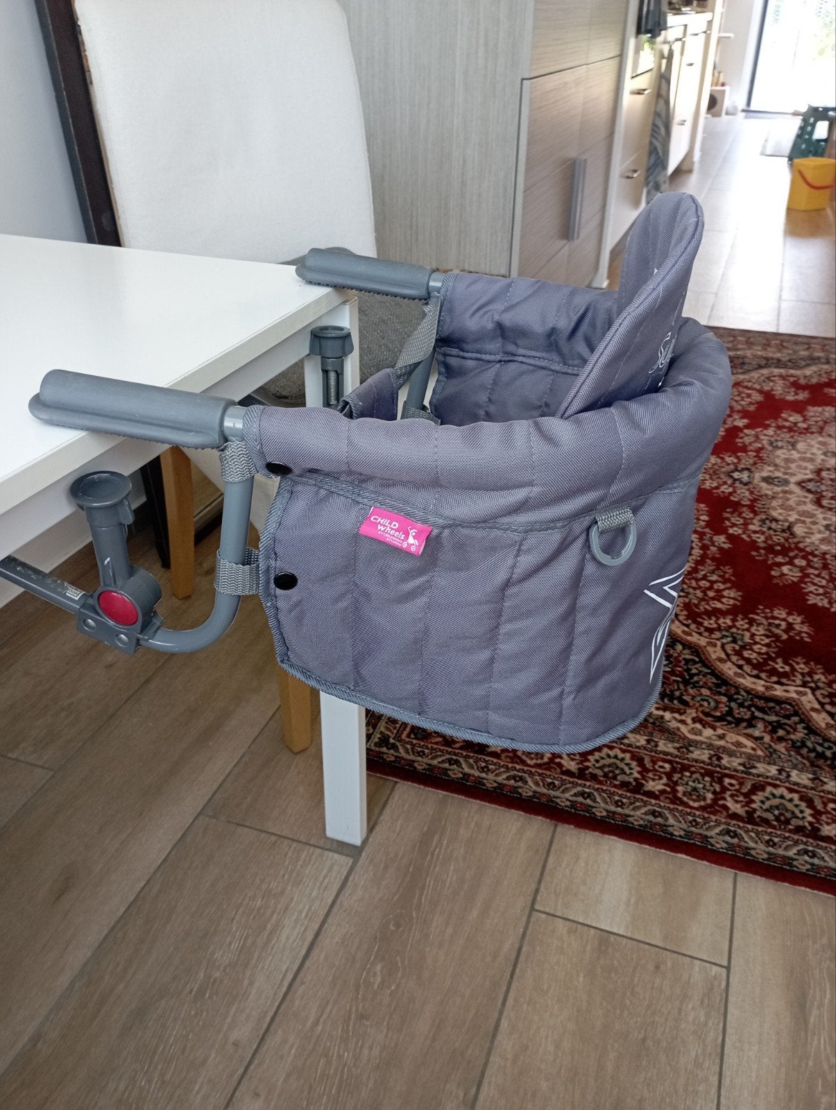 Baby/peuter stoeltje, Ophalen