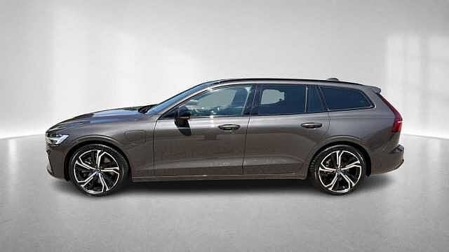 Volvo V60 T6 AWD Plus Dark, Auto's, Automaat, Euro 6, 1969 cc, https://public.car-pass.be/vhr/47f9f6a0-4f6a-4476-9e4b-5057e2049d51