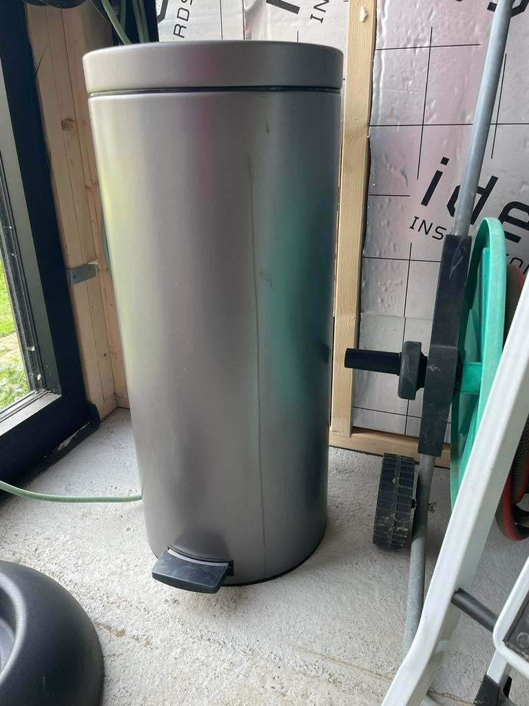 Pedaalemmer Brabantia 30 liter Afhalen Asse of Ternat, Ophalen of Verzenden, Zo goed als nieuw