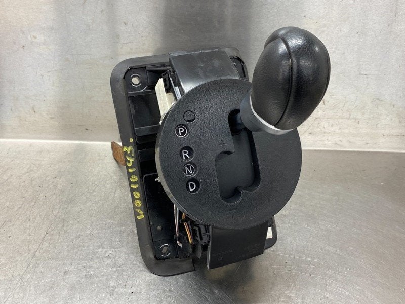 SCHAKELMECHANIEK ABS Nissan 370 Z (Z34A) (01-2009/-), Gebruikt, Nissan