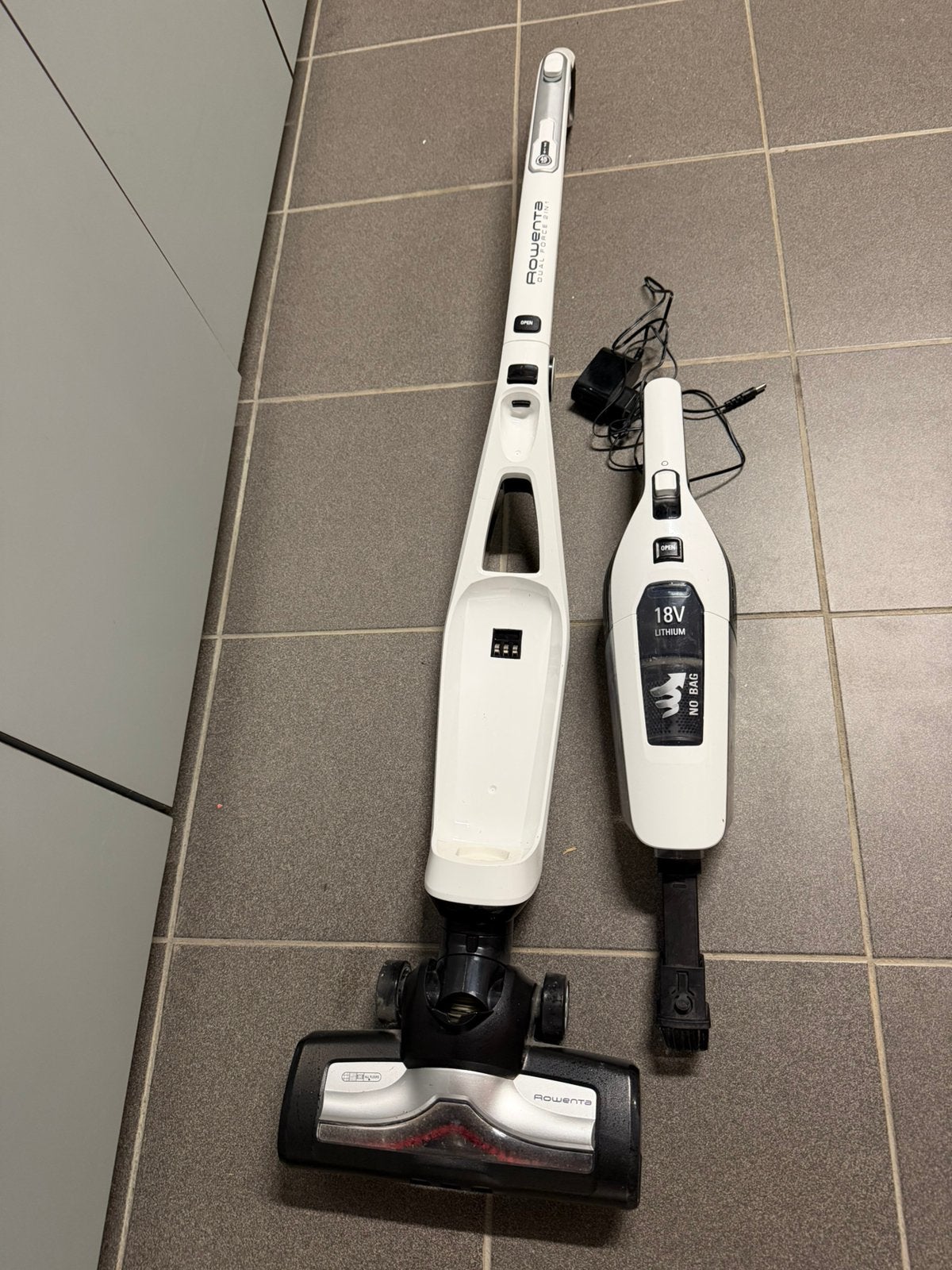 Draadloze stofzuiger Rowenta 18V, Electroménager, Aspirateurs, Enlèvement, Comme neuf, Aspirateur de table, Rowenta