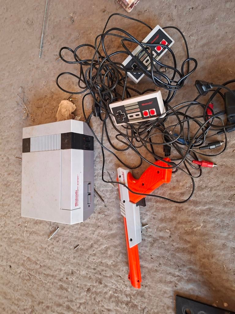 Lotje Nintendo, Ophalen