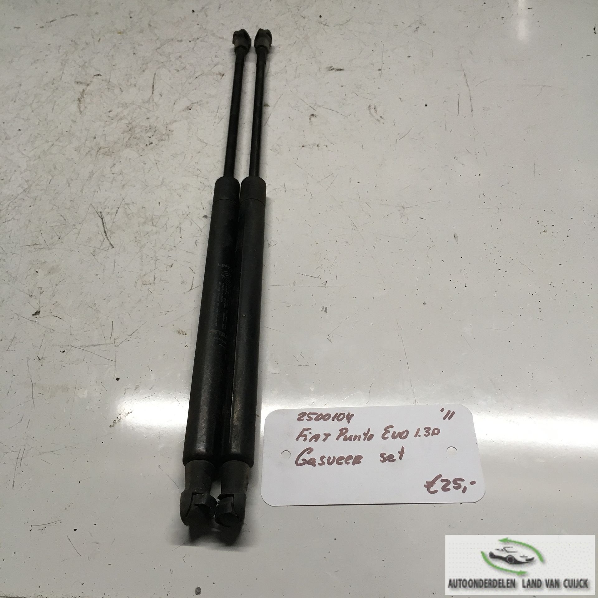 Fiat Punto Evo 5drs  1.3 Diesel 2011 2500104 Gasveren set ac, Gebruikt, -, -, Ophalen of Verzenden