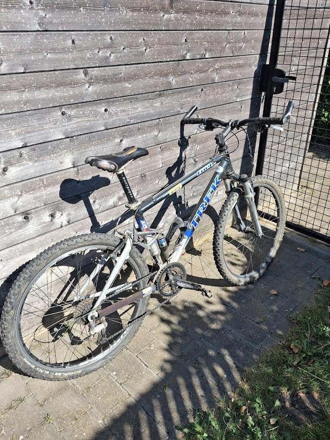 Montainbike TREK, Enlèvement, Utilisé, Autres marques