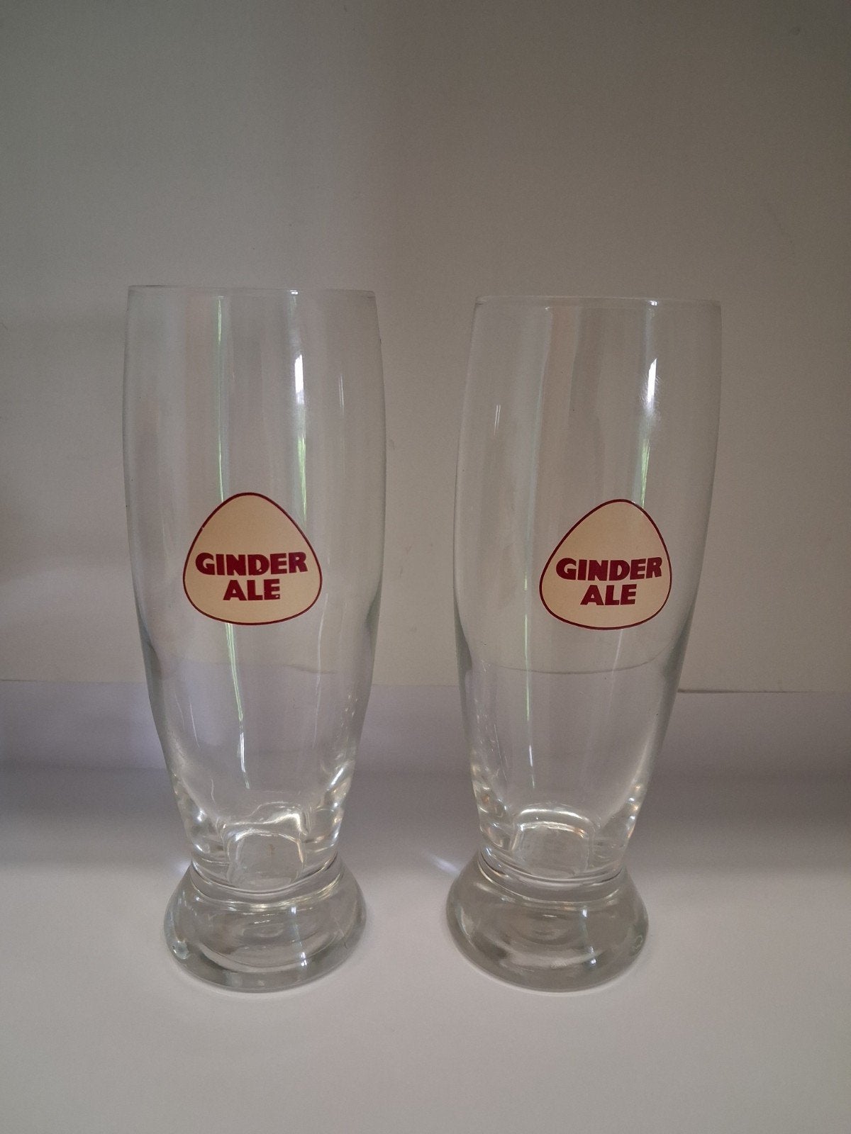 2 iconische ginder ale glazen, Verzamelen, Biermerken, Ophalen of Verzenden