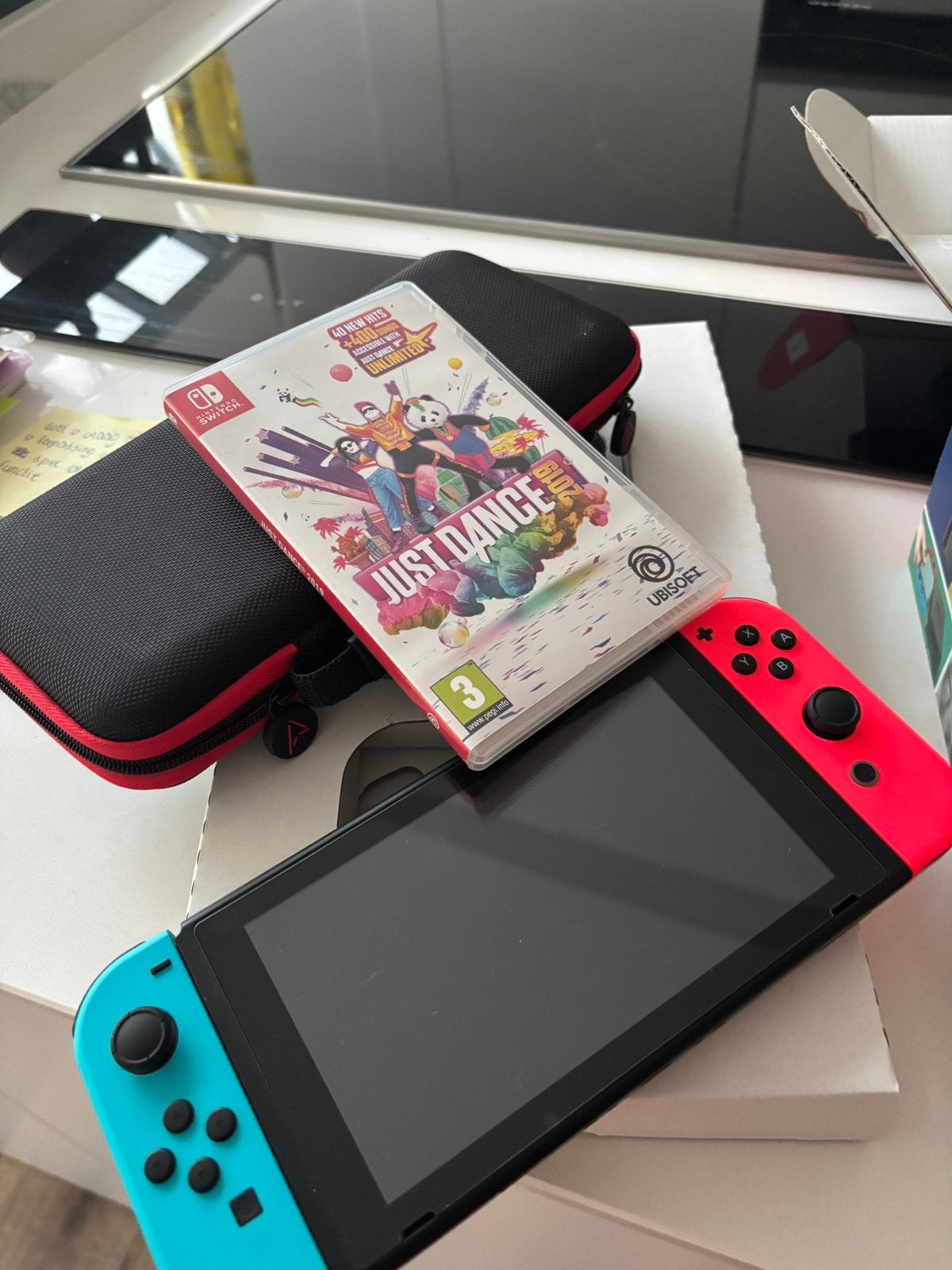 Switch Joy‑Con, Games en Spelcomputers, Spelcomputers | Nintendo Switch, Ophalen, Met games, Met 2 controllers, Zo goed als nieuw