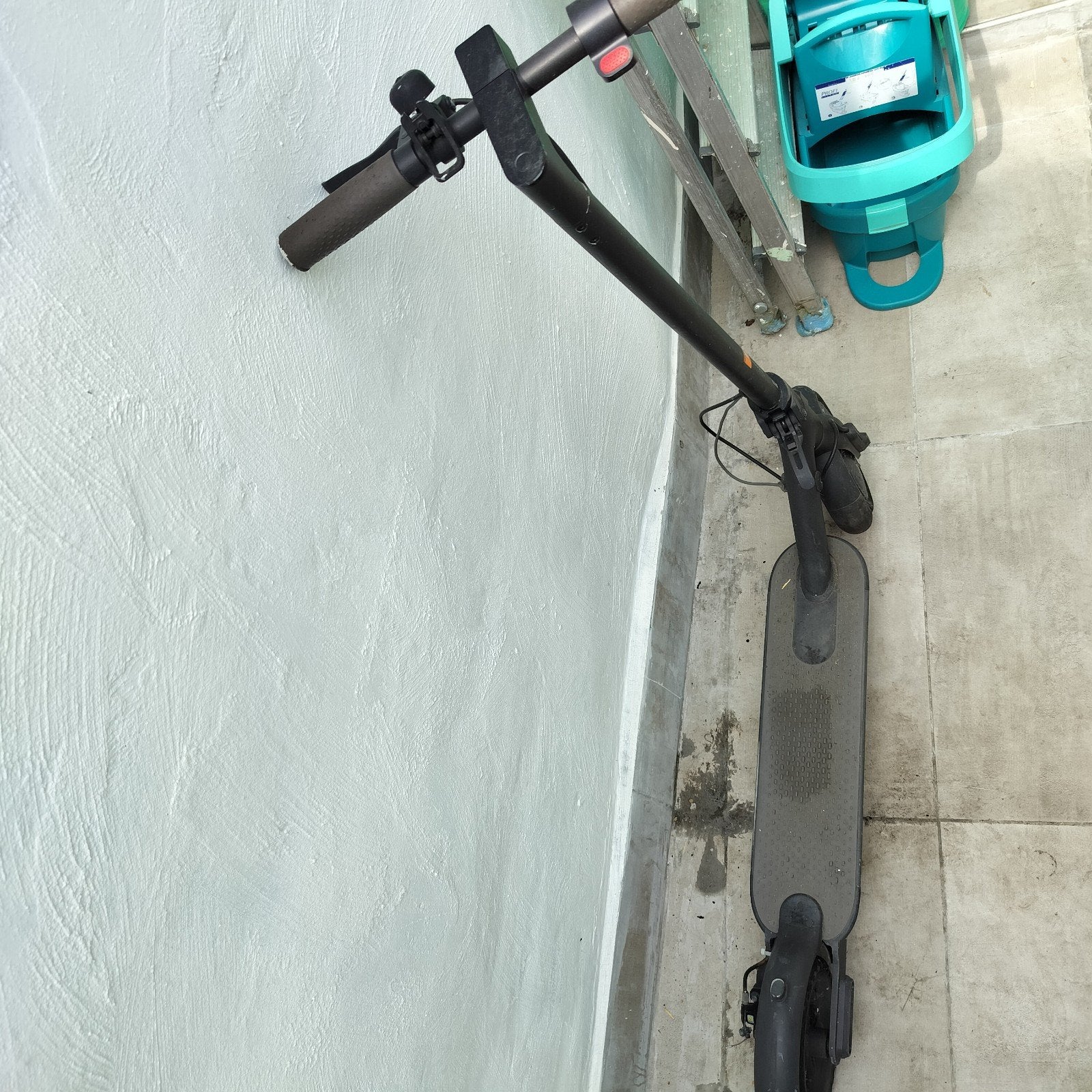 Trottinette électrique Xiaomi 1st Owner 
Il existe depuis pl, Enlèvement, Utilisé, Step électrique (E-scooter), Xiaomi