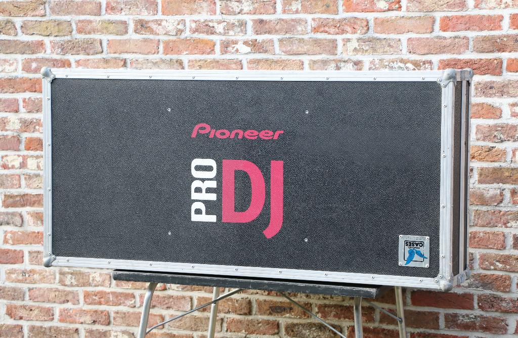 Pioneer Flightcase voor CDJ-2000 (Nexus) + DJM 900, Muziek en Instrumenten, Behuizingen en Koffers, Ophalen, Zo goed als nieuw