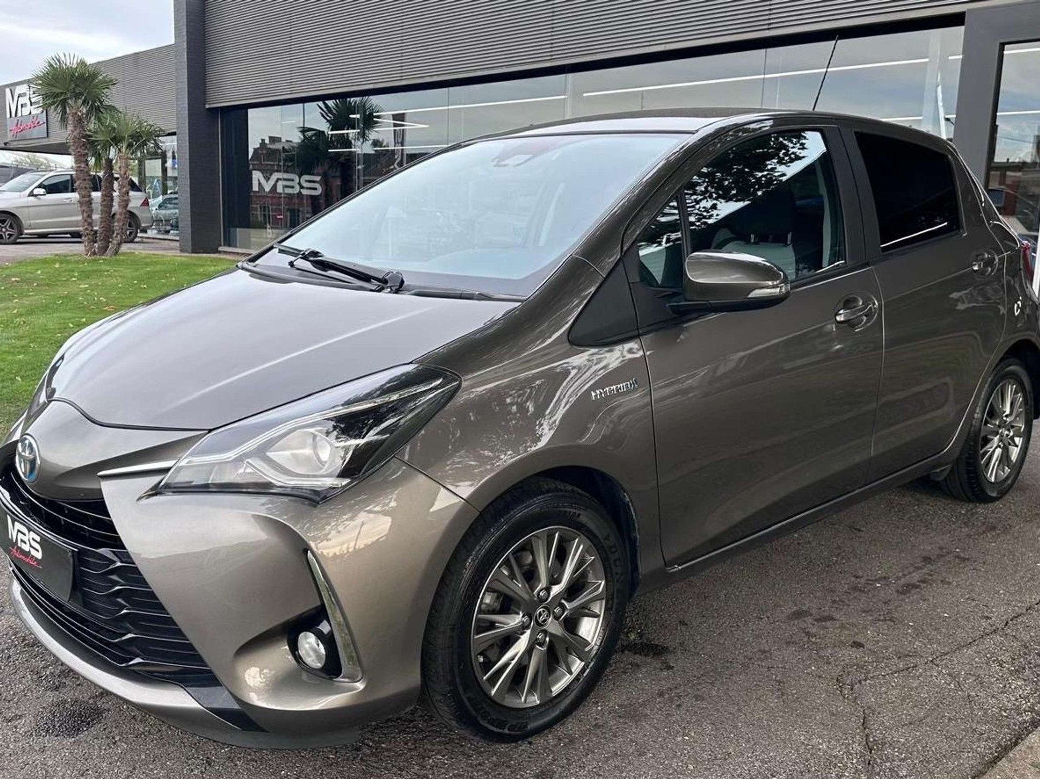 Toyota Yaris * 1.5* AUTO* NAVI* CLIM* CAMERA* GARANTIE 12 MO, Achat, 998 cm³, Entreprise, 73 ch