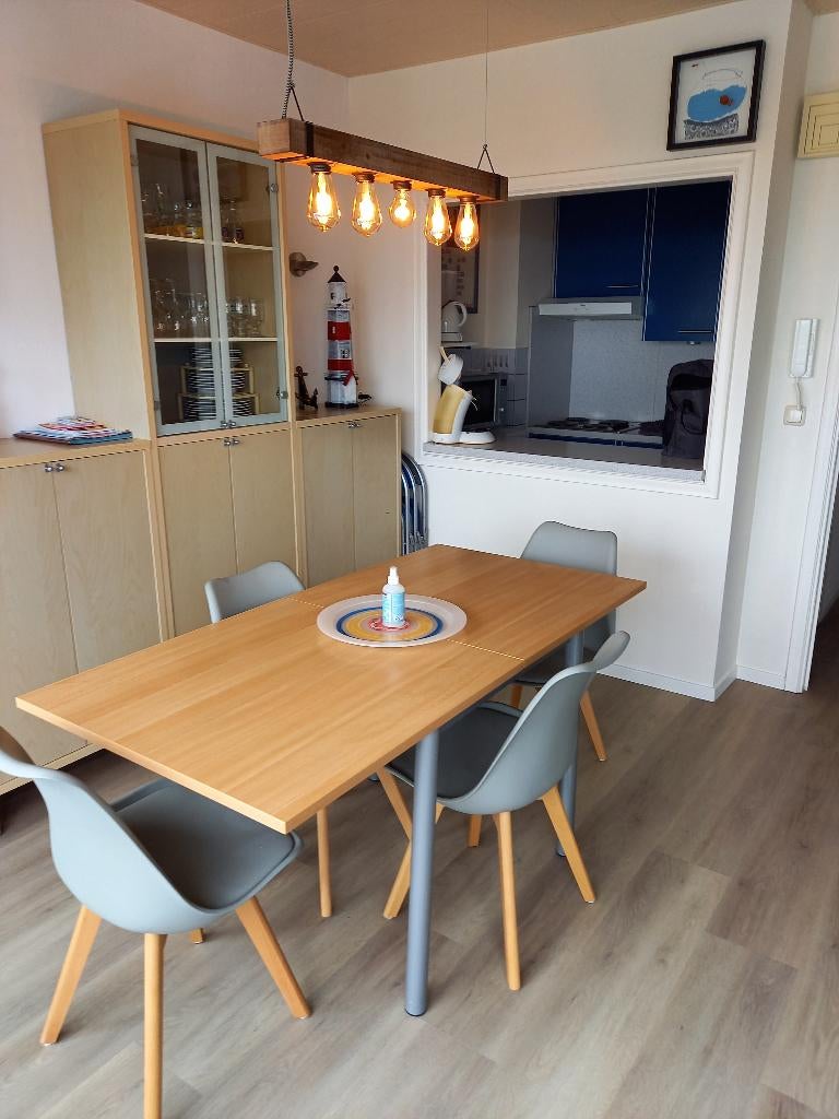 Middelkerke: Zonnige studio te huur, Internet, Antwerpen of Vlaanderen, 3 personen, Appartement