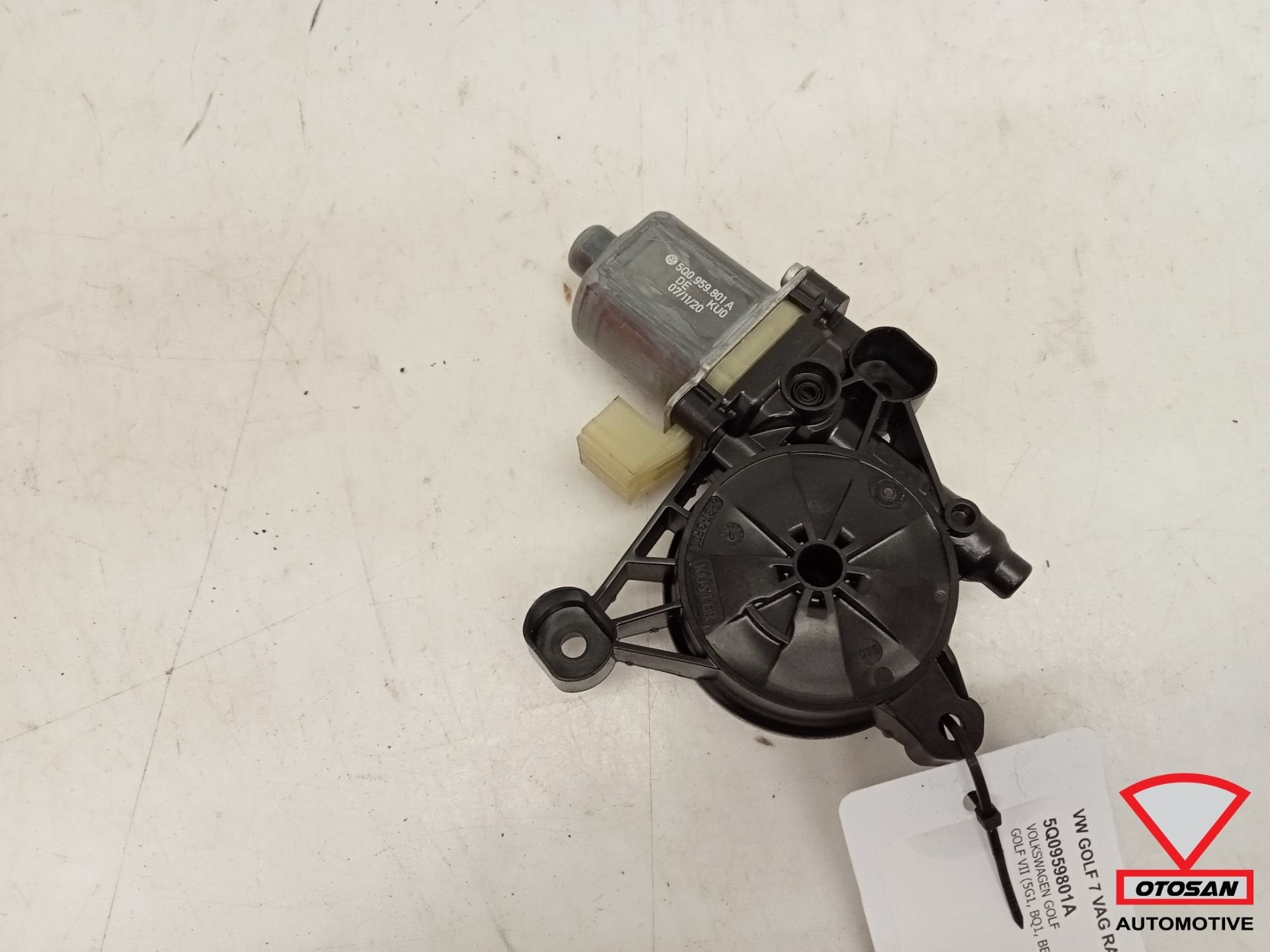 VW Golf 7 VAG Raammotor Links Achter 5Q0959801A, Gebruikt, Volkswagen, Volkswagen AG, Vw@volkswagen.de