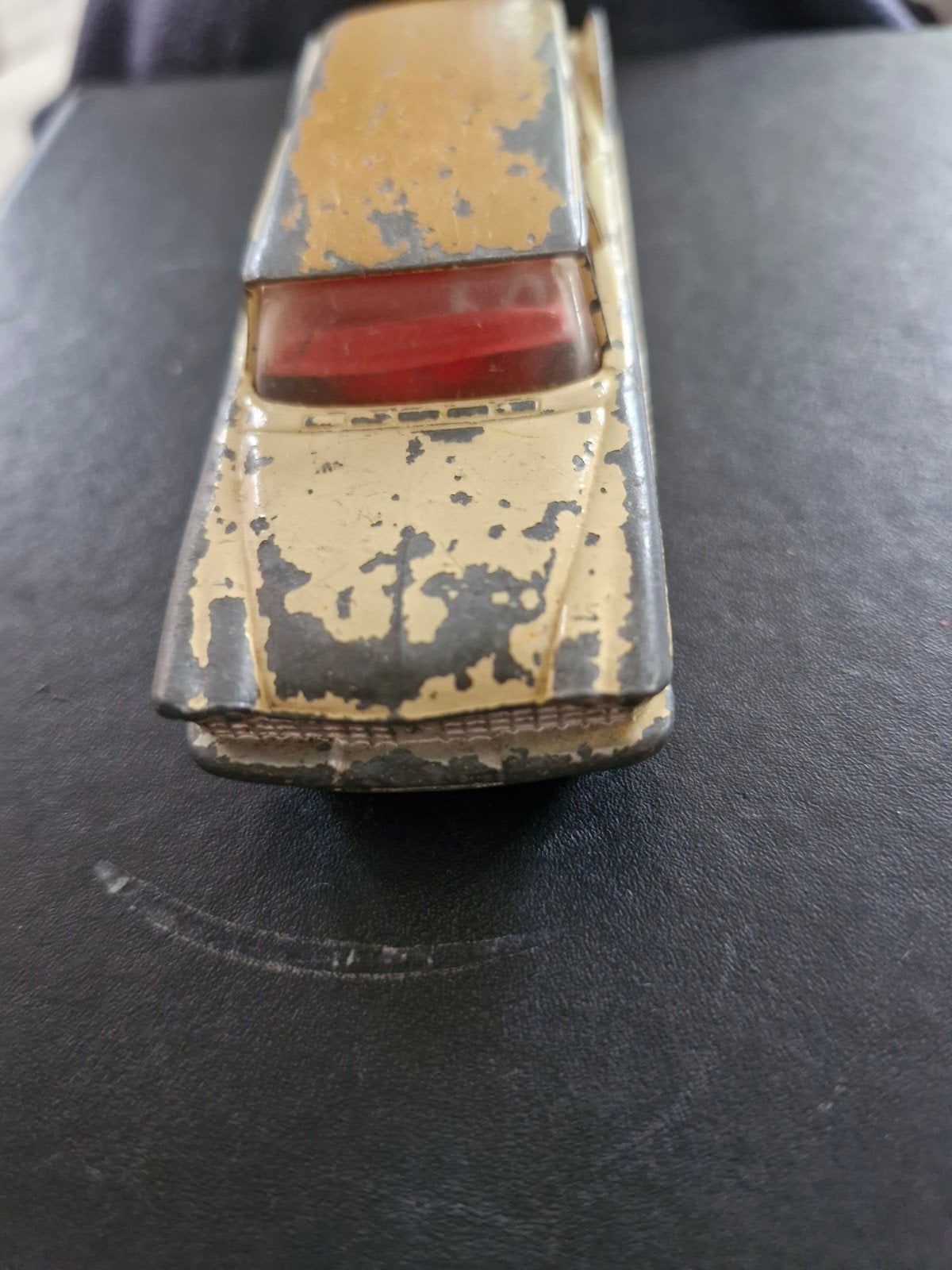 Corgi toys, Plymouth sports suburban, Hobby & Loisirs créatifs, Enlèvement ou Envoi, Utilisé, Voiture, Corgi