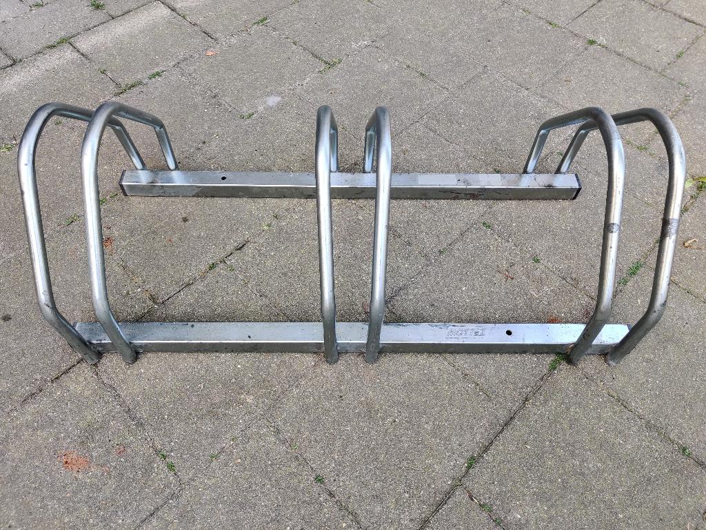 Fietsrek voor 3 fietsen, Ophalen, Gebruikt