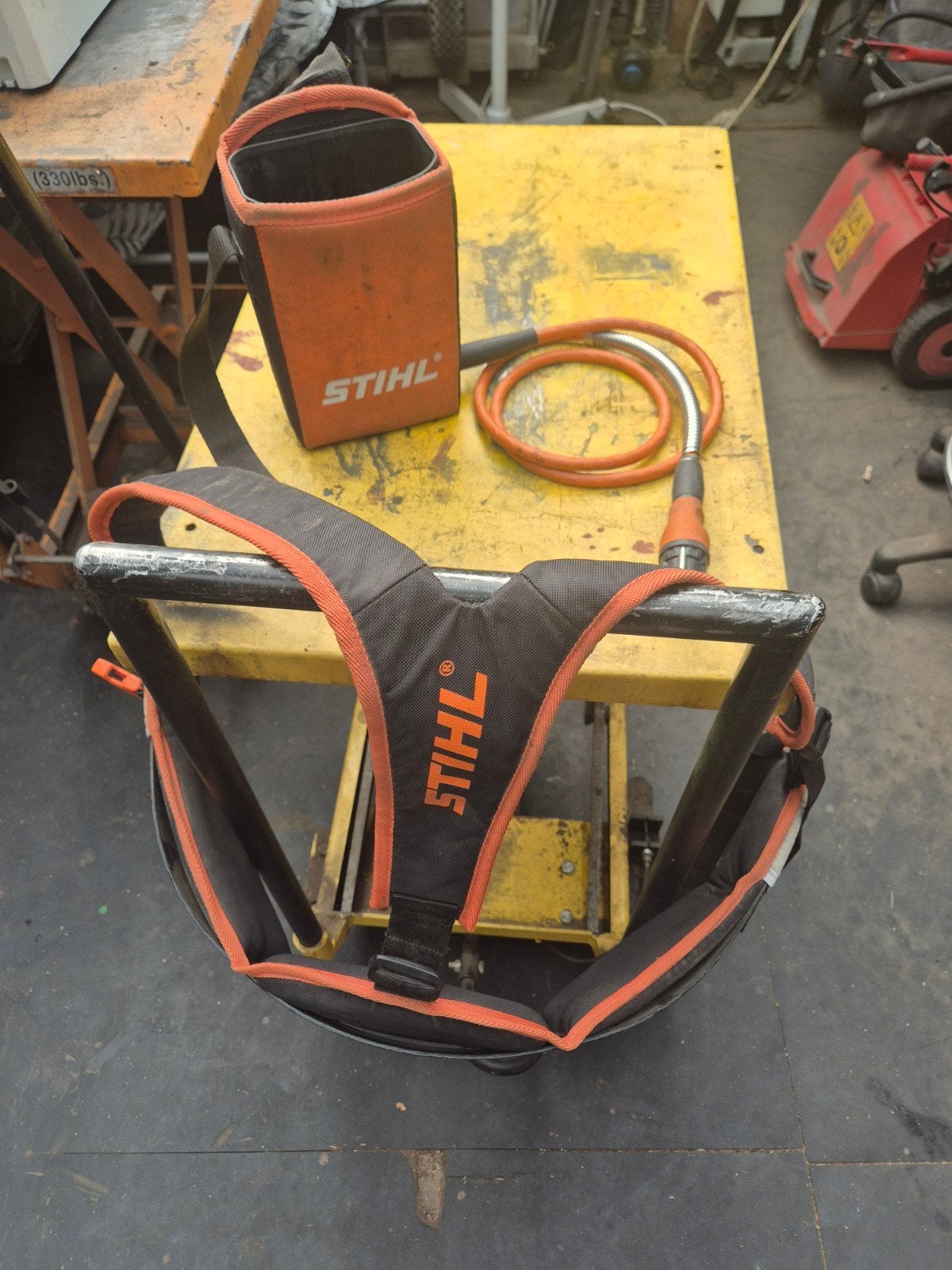 Sac ceinture Stihl AP avec câble de raccordement, Enlèvement, Comme neuf, Stihl