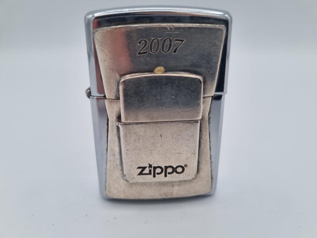 Zippo Édition Limitée 2007 Numéro 107/1000, Collections, Envoi, Utilisé, Briquet