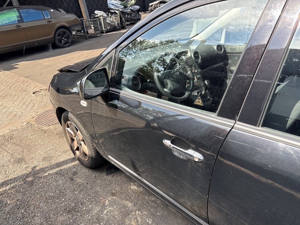 PORTE AVANT GAUCHE Kia Carens III (FG) (|760031D010|), Kia, Info@kia.de, Utilisé, Theodor-Heuss-Allee 11
60486  Frankfurt am Main, DE