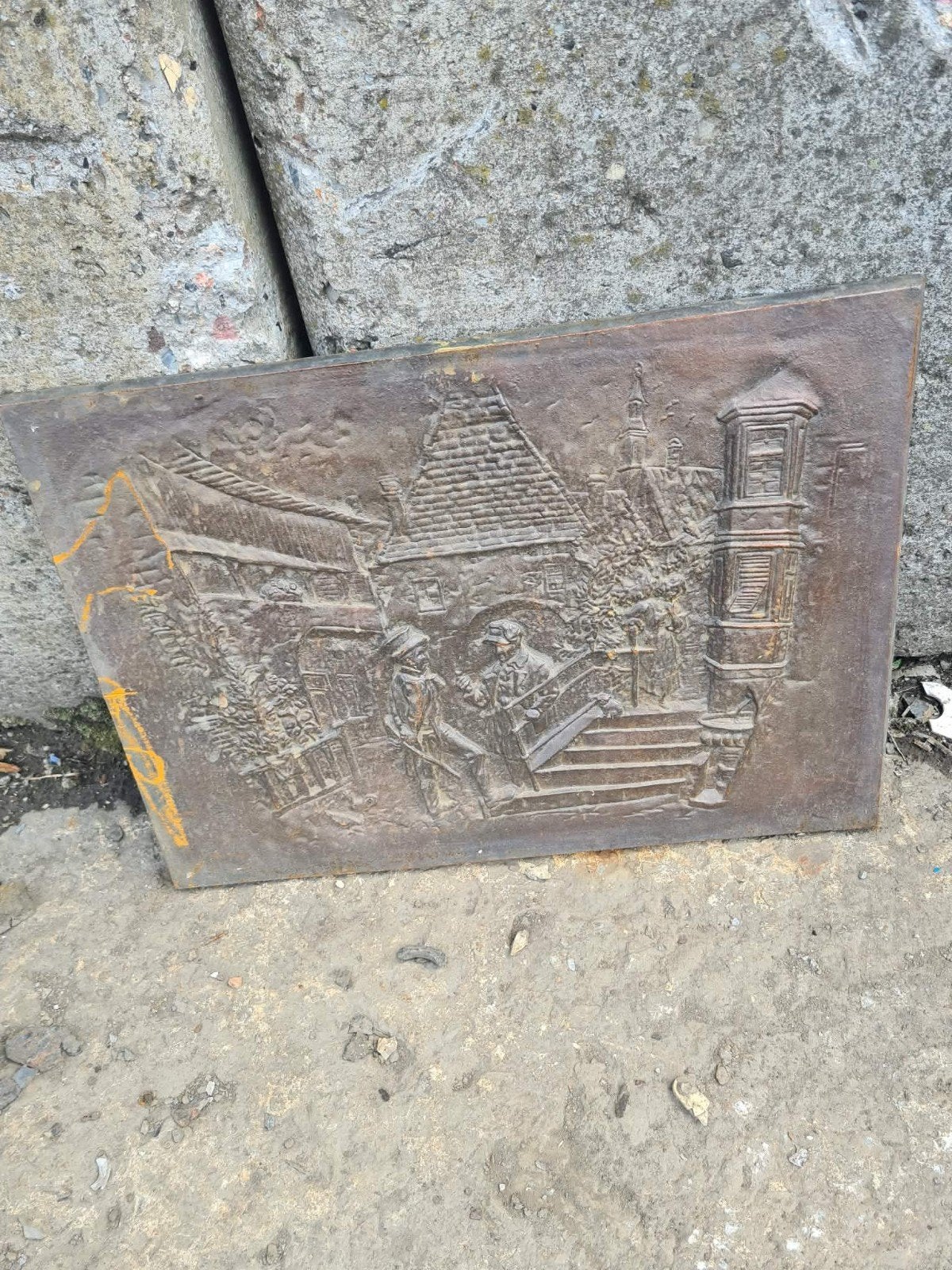 Plaque en fonte