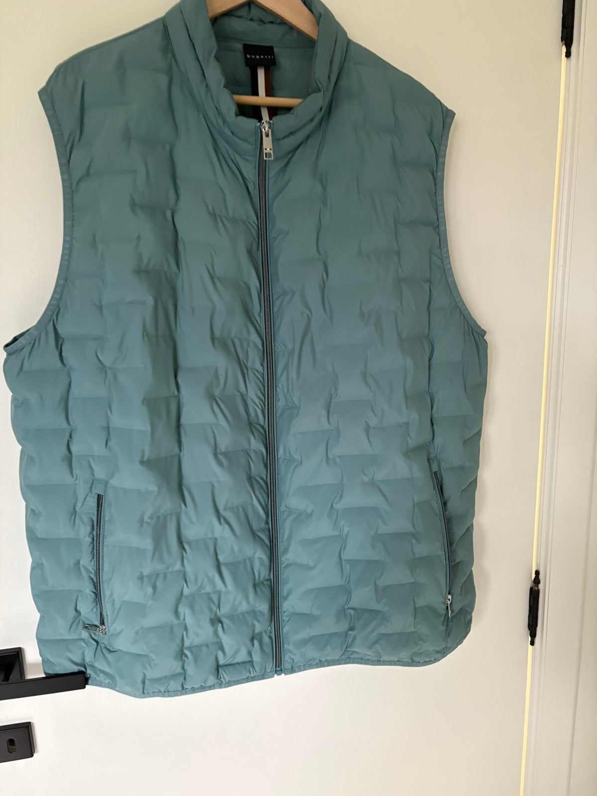 Bodywarmer van merk Bugatti voor heren maat 4xl, Kleding | Heren, Bodywarmers, Ophalen, Nieuw, Groen