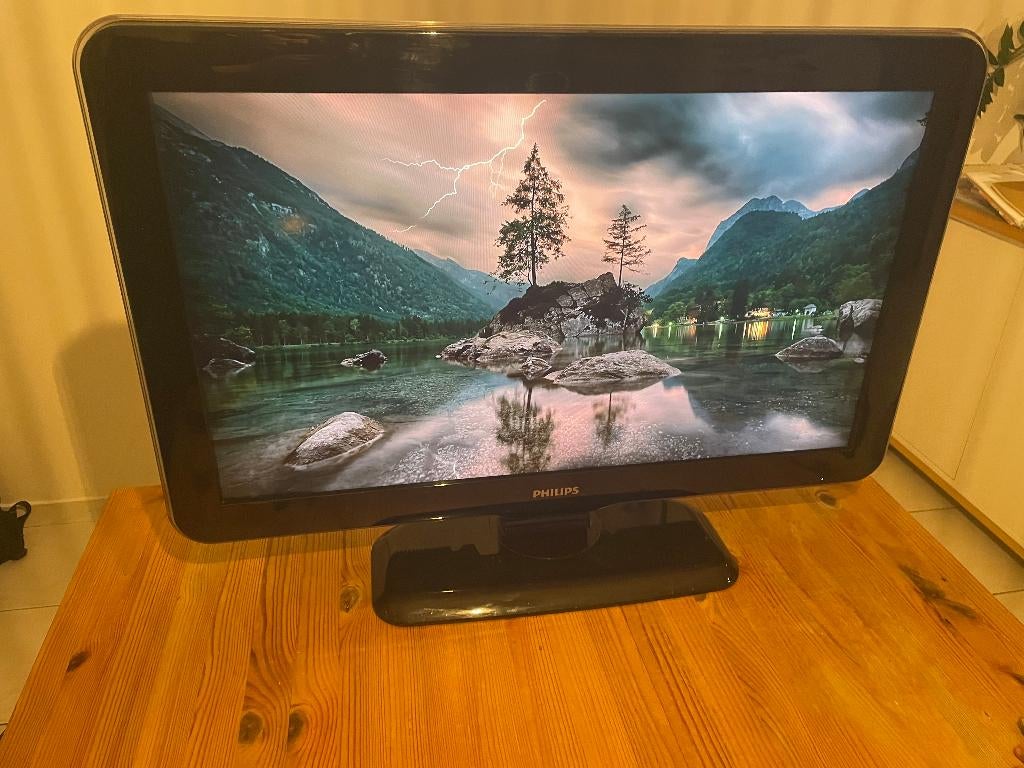 Philips LCD TV 32", Ophalen, Philips, Gebruikt, 50 Hz