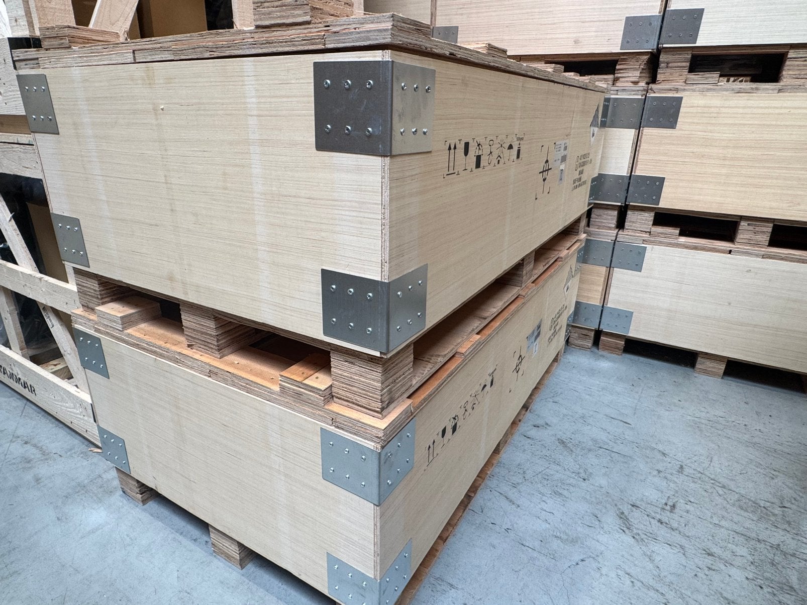 120 lege kratten. Europallet formaat, Doe-het-zelf en Bouw, Ophalen, Zo goed als nieuw
