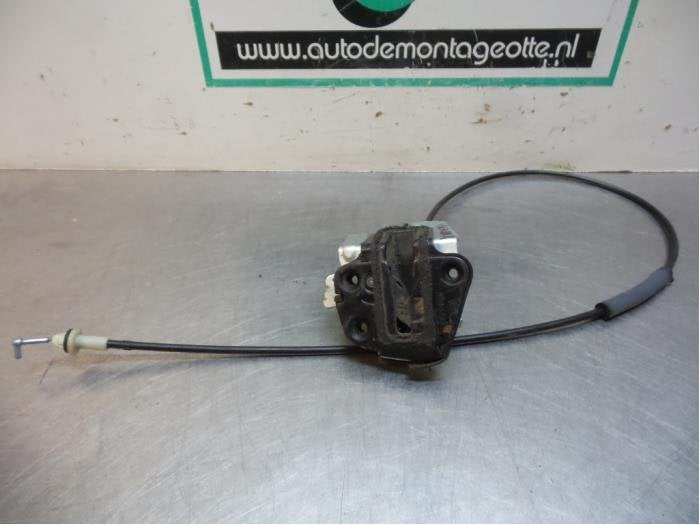 Serrure porte coulissante droite d'un Hyundai H300, -, Utilisé, Hyundai, -