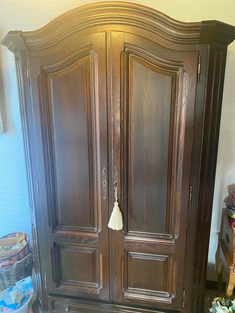 Kast, Ophalen