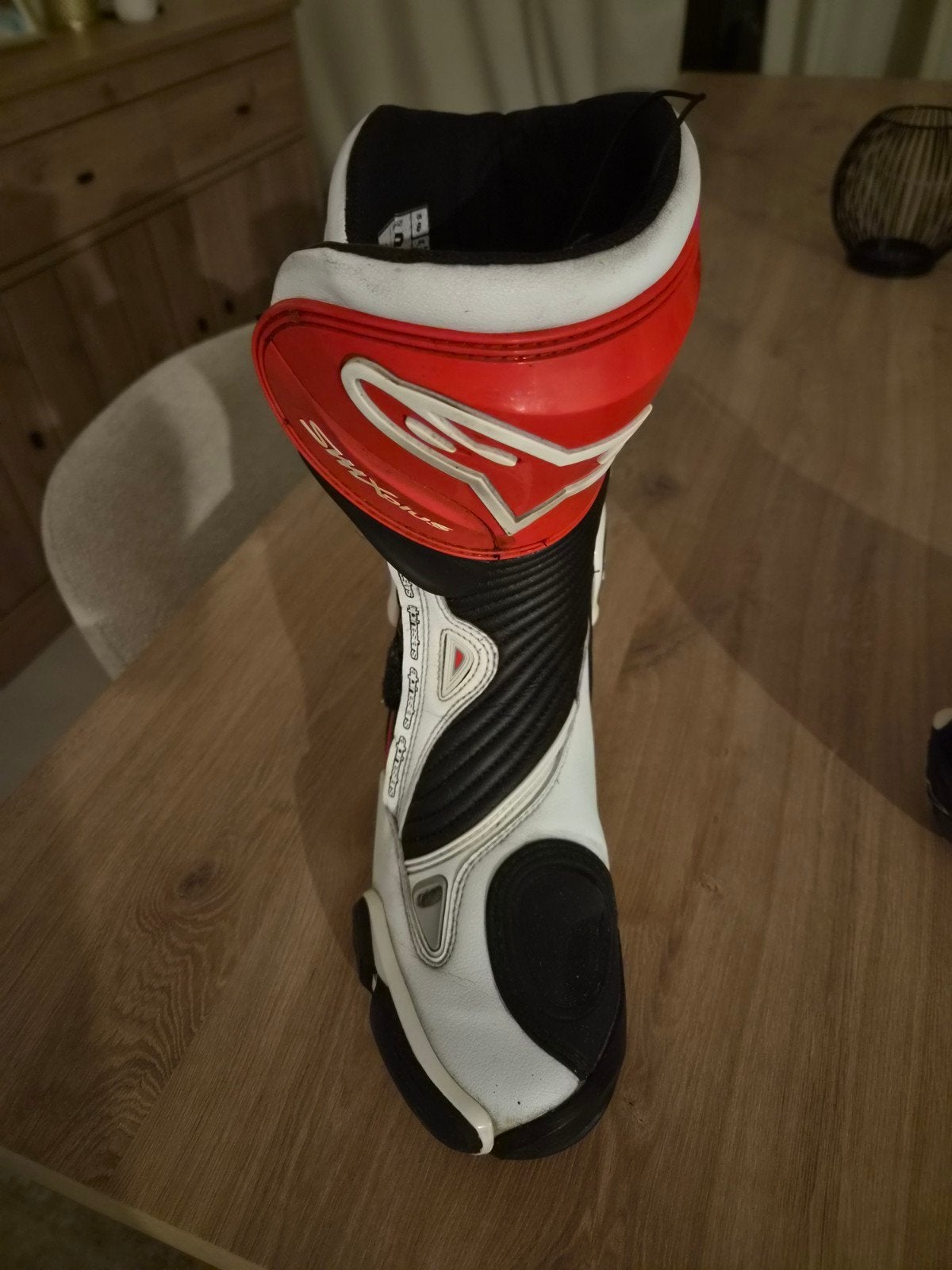 alpinestars smx plus nieuwstaat
maat 42
nieuwstaat, Motos, Enlèvement