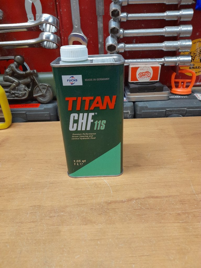 ancien bidon huile vide titan shf 11s, Envoi, Utilisé, Autres types
