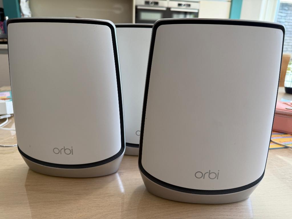 Netgear Orbi RBR850 WiFi 6 Mesh systeem (3-pack), Enlèvement, Utilisé, Routeur, Netgear