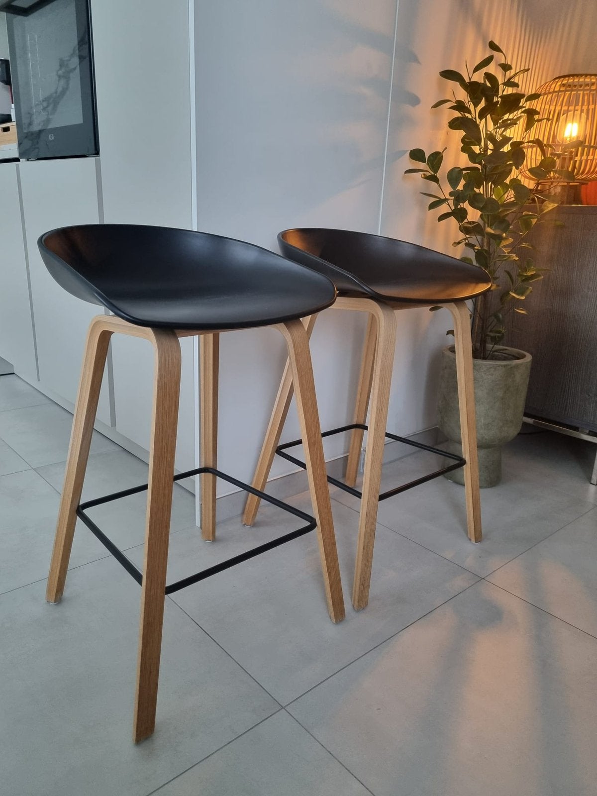 2 x Barstoel HAY AAS32, Ophalen, Zo goed als nieuw