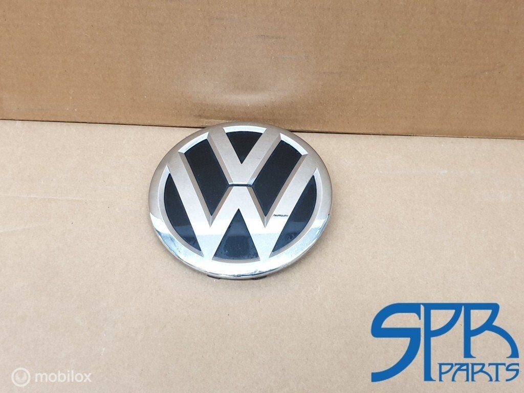 VW Embleem LOGO GRILLE Polo 2G 3G0853601B B8 GOLF 7 FACELIFT, Autos : Pièces & Accessoires, Enlèvement ou Envoi, Volkswagen, Utilisé