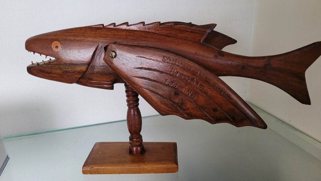 Poisson volant en bois unique et rare - Pitcairn - Bounty, Autres styles, Bois, Enlèvement ou Envoi, Brun
